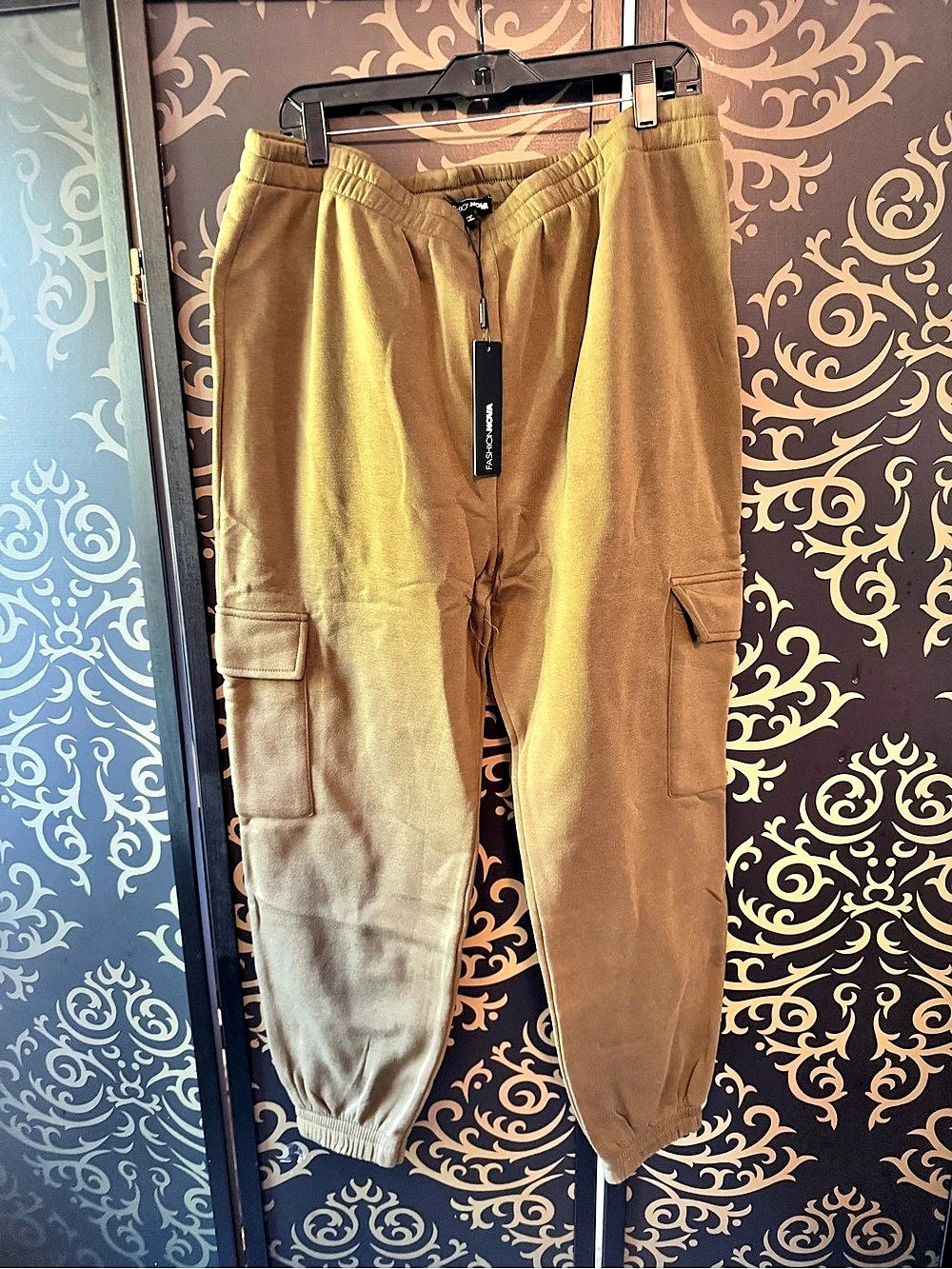 Fashion Nova Let's Relax Jogger Sweatpants Olive Jogger Sweatpants Size 2X NWT